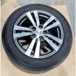 2016-2018 Honda Pilot EX-L Wheel Alloy Factory Rim 18x8J W/ Tire 245 60 R18 OEM