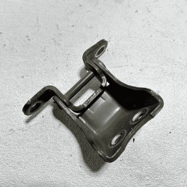 HONDA PILOT 2016-2021 FRONT LEFT DRIVER SIDE DOOR HINGE LOWER OEM = R529P =