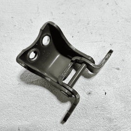 HONDA PILOT 2016-2021 FRONT LEFT DRIVER SIDE DOOR HINGE LOWER OEM = R529P =