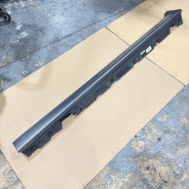 2010-2017 BMW 550I 550XI LEFT DRIVER SIDE SKIRT ROCKER MOLDING PANEL OEM