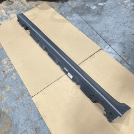 2010-2017 BMW 550I 550XI LEFT DRIVER SIDE SKIRT ROCKER MOLDING PANEL OEM