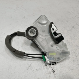 2018-2024 TOYOTA CAMRY FRONT RIGHT PASSENGER SIDE DOOR LATCH LOCK ACTUATOR OEM