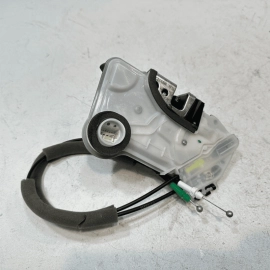 2018-2024 TOYOTA CAMRY FRONT RIGHT PASSENGER SIDE DOOR LATCH LOCK ACTUATOR OEM
