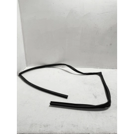 18-24 Toyota Camry Front Right Glass Window Run Channel Weatherstrip Seal OEM