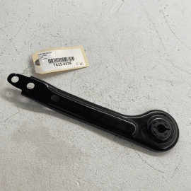 21-23 KIA K5 REAR SUBFRAME CROSSMEMBER PASSENGER SIDE STAY BRACKET SUPPORT 