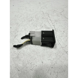 2013-16 CHEVROLET SONIC CENTER CONSOLE AUX JACK INPUT DUAL USB ADAPTER PORT OEM