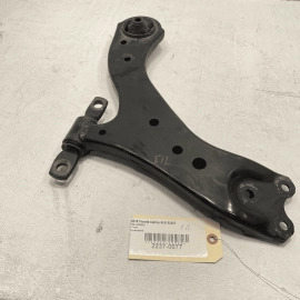 TOYOTA CAMRY FRONT LEFT DRIVER SIDE LOWER CONTROL ARM 2018-2024 OEM