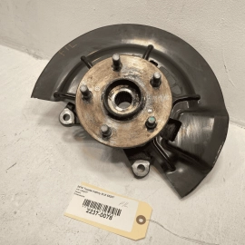 TOYOTA CAMRY XLE LE 2.5L FRONT PASSENGER SIDE SPINDLE KNUCKLE HUB OEM 2018-2024