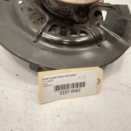 TOYOTA CAMRY XLE LE 2.5L FRONT PASSENGER SIDE SPINDLE KNUCKLE HUB OEM 2018-2024