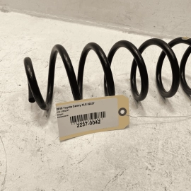 TOYOTA CAMRY LE XLE 2.5L REAR RIGHT OR LEFT SIDE SUSPENSION COIL SPRING 2018-24