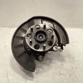 TOYOTA CAMRY 2.5L FWD REAR DRIVER SIDE SPINDLE KNUCKLE HUB OEM 2018-2024