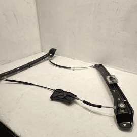 2018-2024 Volkswagen Atlas Front Right Passenger Side Door Window Regulator OEM
