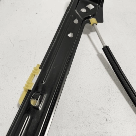 2018-2024 Volkswagen Atlas Front Right Passenger Side Door Window Regulator OEM