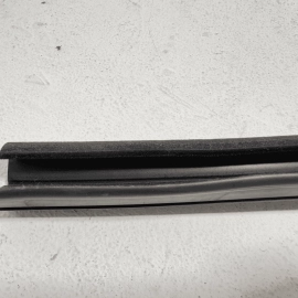 2018-24 Volkswagen Atlas Front Passenger Door Window Glass Run Channel Seal OEM