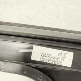 2018-24 Volkswagen Atlas Front Passenger Door Window Glass Run Channel Seal OEM
