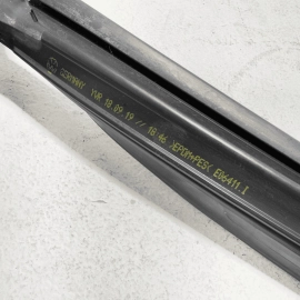 2018-24 Volkswagen Atlas Front Passenger Door Window Glass Run Channel Seal OEM