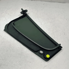 2018-2023 Volkswagen Atlas Rear Right Passenger Side Door Vent Window Glass OEM