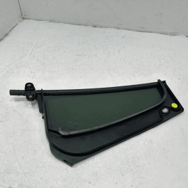 2018-2023 Volkswagen Atlas Rear Right Passenger Side Door Vent Window Glass OEM