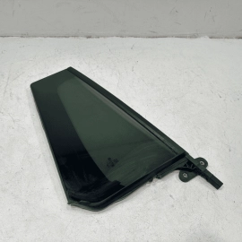 2018-2023 Volkswagen Atlas Rear Right Passenger Side Door Vent Window Glass OEM