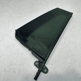 2018-2023 Volkswagen Atlas Rear Right Passenger Side Door Vent Window Glass OEM