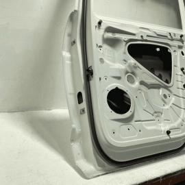18-24 Volkswagen Atlas Rear Passenger Door Shell Cover Panel OEM Pure White 0Q0Q