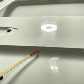 18-24 Volkswagen Atlas Rear Passenger Door Shell Cover Panel OEM Pure White 0Q0Q