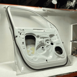 18-22 Volkswagen Atlas Front Driver Door Shell Cover Panel OEM Pure White =0Q0Q=