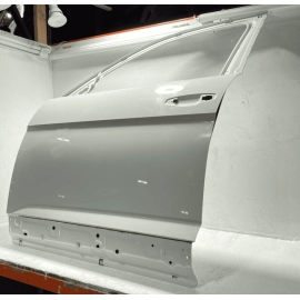 18-22 Volkswagen Atlas Front Driver Door Shell Cover Panel OEM Pure White =0Q0Q=