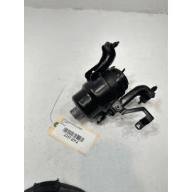2018 - 2024 TOYOTA CAMRY 2.5L FWD TRANSMISSION FRONT MOUNT BRACKET INSULATOR OEM
