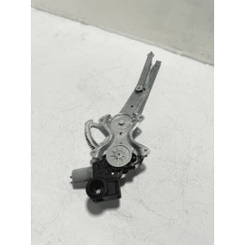 18-24 TOYOTA CAMRY FRONT RIGHT PASSENGER SIDE DOOR WINDOW REGULATOR W/ MOTOR OEM