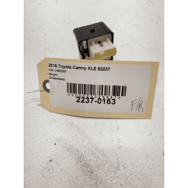 TOYOTA CAMRY 2015-2021 FRONT OR REAR PASSENGER SIDE DOOR WINDOW SWITCH OEM 1 PCS