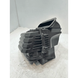 2018-2023 Volkswagen Atlas SE Air Intake Cleaner Filter Box OEM