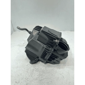2018-2023 Volkswagen Atlas SE Air Intake Cleaner Filter Box OEM