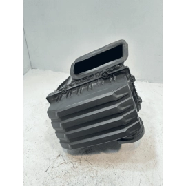 2018-2023 Volkswagen Atlas SE Air Intake Cleaner Filter Box OEM