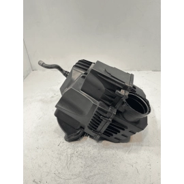 2018-2023 Volkswagen Atlas SE Air Intake Cleaner Filter Box OEM