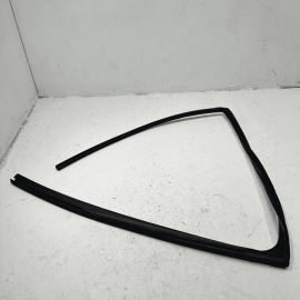 TOYOTA CAMRY 2018-2024 REAR PASSENGER SIDE WINDOW GLASS RUN CHANNEL SEAL OEM