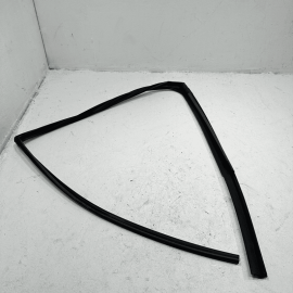 TOYOTA CAMRY 2018-2024 REAR PASSENGER SIDE WINDOW GLASS RUN CHANNEL SEAL OEM