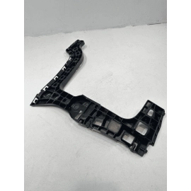 2021 - 2024 VOLKSWAGEN ATLAS REAR BUMPER LEFT DRIVER SIDE SUPPORT BRACKET OEM