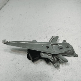 TOYOTA CAMRY 2018-2024 REAR PASSENGER SIDE DOOR WINDOW REGULATOR & MOTOR OEM