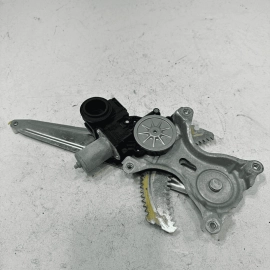 TOYOTA CAMRY 2018-2024 REAR PASSENGER SIDE DOOR WINDOW REGULATOR & MOTOR OEM