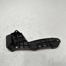 TOYOTA CAMRY 2018-2024 REAR BUMPER RIGHT PASSENGER SIDE SEAL SUPPORT BRACKET OEM