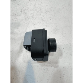 2018-22 VOLKSWAGEN ATLAS FRONT DRIVER SIDE DOOR OUTER MIRROR CONTROL SWITCH OEM