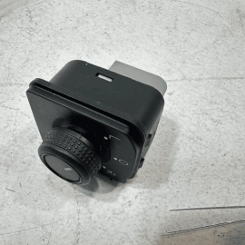2018-22 VOLKSWAGEN ATLAS FRONT DRIVER SIDE DOOR OUTER MIRROR CONTROL SWITCH OEM