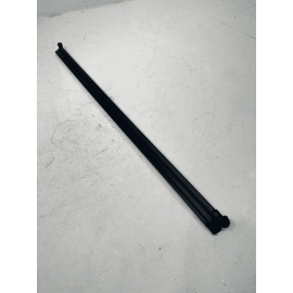 2018 - 2024 VOLKSWAGEN ATLAS FRONT LEFT DOOR WINDOW INNER WEATHERSTRIP SEAL OEM