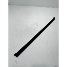 2018 - 2024 VOLKSWAGEN ATLAS FRONT LEFT DOOR WINDOW INNER WEATHERSTRIP SEAL OEM