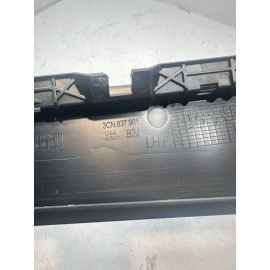 2018-23 VOLKSWAGEN ATLAS FRONT DRIVER DOOR WINDOW B PILLAR APPLIQUE MOLDING OEM 2018-23 VOLKSWAGEN ATLAS FRONT DRIVER DOOR WINDOW B PILLAR APPLIQUE MOLDING OEM