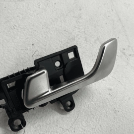 KIA K5 EX 2021 - 2023 FRONT LEFT DRIVER SIDE INTERIOR DOOR HANDLE OEM CHROM