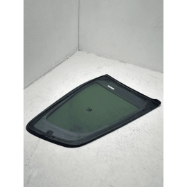 2018 - 2024 VOLKSWAGEN ATLAS REAR PASSENGER SIDE QUARTER PANEL WINDOW GLASS OEM