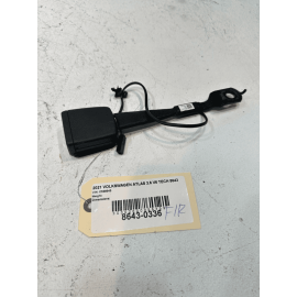 2020-2024 Volkswagen VW Atlas Front Left Driver Seat Belt Seatbelt Buckle OEM