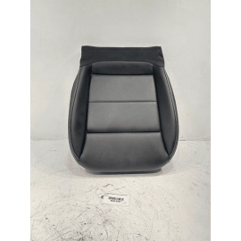 2021 - 2023 Volkswagen Atlas Front Right Passenger Seat Lower Bottom Cushion OEM 2021 - 2023 Volkswagen Atlas Front Right Passenger Seat Lower Bottom Cushion OEM